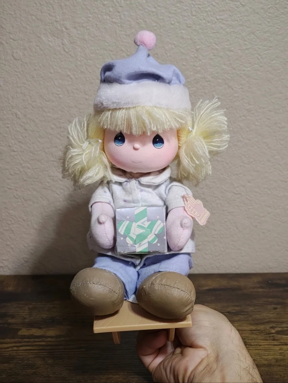 1988 Vintage Precious Moments Winter "Wonderland Edition" "Melody" Musical Doll